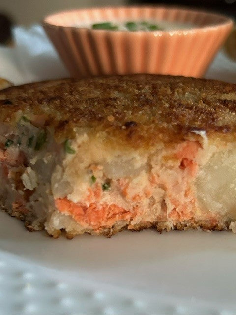 Salmon and potatoe patty